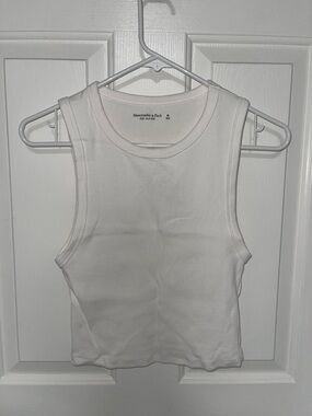 Abercrombie & Fitch Cream Ribbed Scoop Neck Cropped Tank